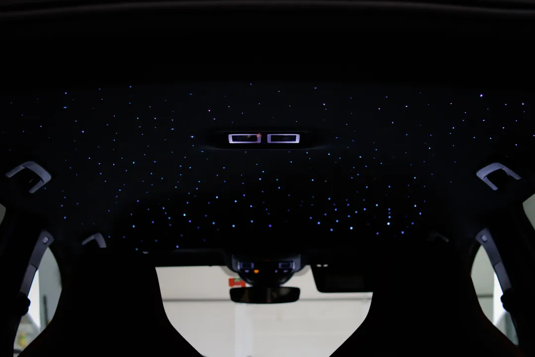 Personnalisation automobile intérieur LED sur mesure